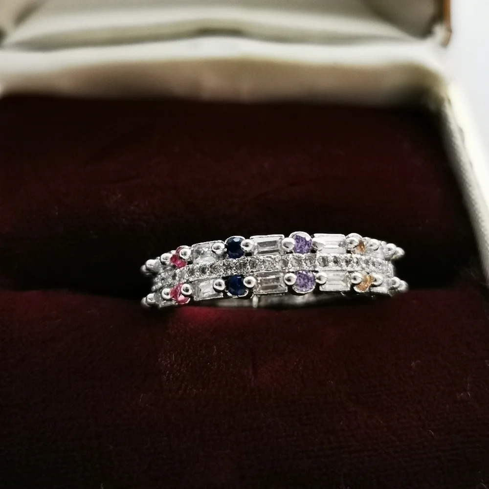 Multi stoned  ring